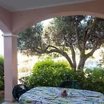 בית נופש Mediterranean House Piras קאסטלסארדו